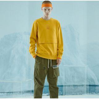 Pocketed Lettering Sweatshirt