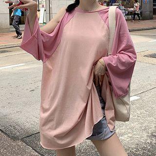 Long-sleeve Color Block Cold Shoulder T-shirt