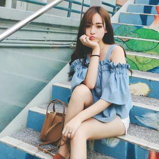 Cold-shoulder Denim Top Blue - One Size