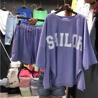 Set: Short-sleeve Lettering Print T-shirt + Shorts