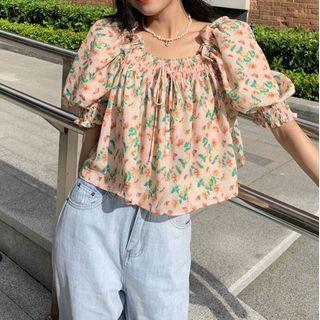 Puff-sleeve Floral Printed Square-neck Top