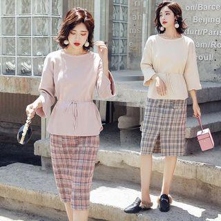 Set: 3/4-sleeve Top + Plaid Skirt