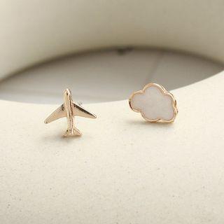 Cloud Plane Asymmetrical Alloy Earring