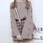 Button Detail Sweatshirt / Plaid Mini Fitted Skirt