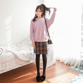 V-neck Drop-shoulder Sweatshirt
