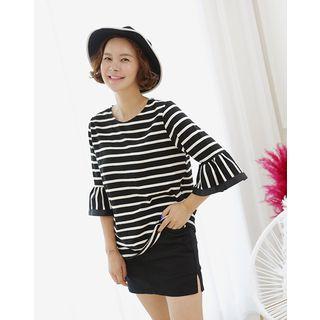 Frilled 3/4-sleeve Stripe T-shirt