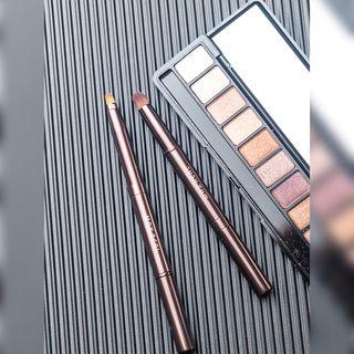 Dual Head Eyeshadow Makeup Brush Eyeshadow & Eyeliner - One Size