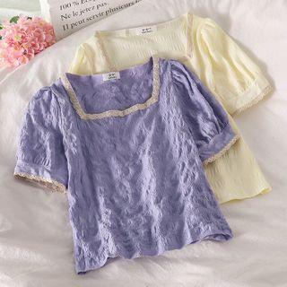 Lace Square-neck Short-sleeve Top