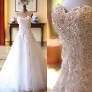 Beaded Applique Sleeveless Off-shoulder Wedding Ball Gown