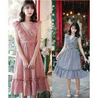 Sleeveless Plaid Ruffle A-line Dress