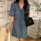 Short-sleeve V-neck Knit Mini Dress Patterned - Dark Blue & White - One Size
