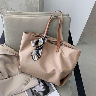 Lightweight Handbag