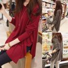 Long-sleeve Asymmetrical Hem T-shirt