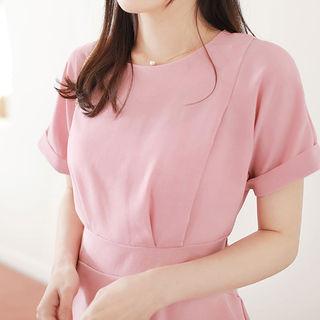 Short-sleeve Flared A-line Midi Dress