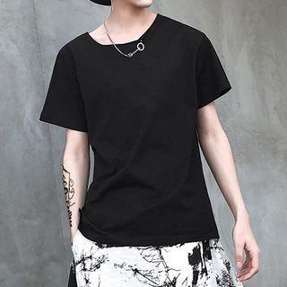 Buckled Details Short-sleeve Top