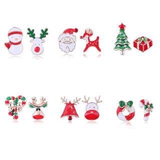 Non-matching Christmas Santa & Deer Earring
