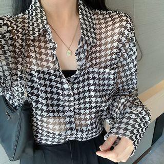 Pocket-front Houndstooth Sheer Shirt / Plain Shorts