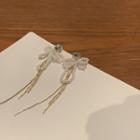 Faux Pearl Bow Earring / Clip-on Earring 1 Pair - Faux Pearl Bow Earring - Gold - One Size