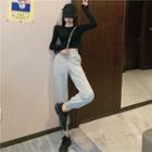 Set : Long-sleeved Top + Gray Pants