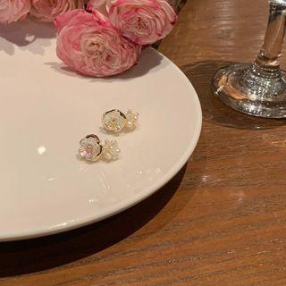 Flower Shell Freshwater Pearl Earring 1 Pair - Flower Shell Freshwater Pearl Earring - Gold - One Size