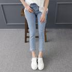 Slit-trim Striaght-cut Jeans