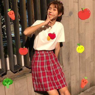 Short-sleeve Printed T-shirt / Plaid Mini A-line Skirt
