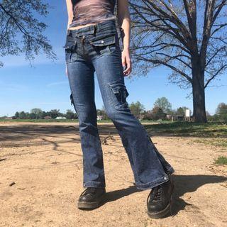 Low Waist Pocket Boot-cut Jeans