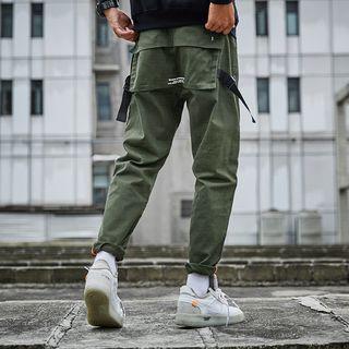 Pocket-back Slim-fit Pants