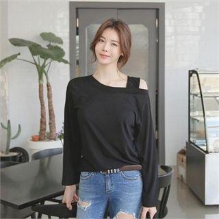 Asymmetrical Long-sleeve T-shirt