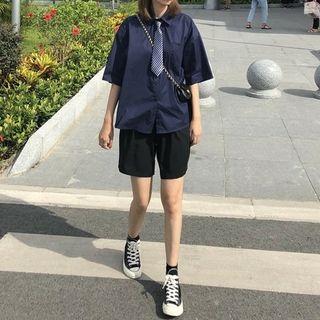 Elbow-sleeve Shirt With Neck Tie / Shorts