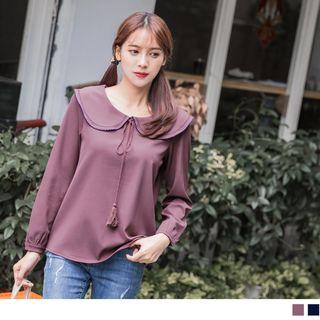 Peter Pan Collar Lace-up Top
