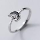 Crescent Ring Silver - One Size