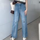 Embroidered Loose Fit Cropped Jeans