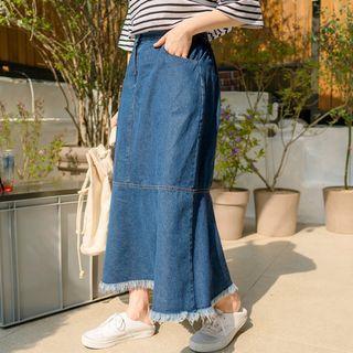 Plus Size Fringed Ruffle-hem Long Denim Skirt