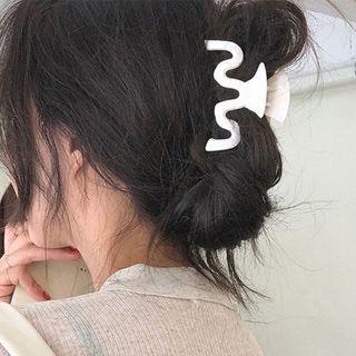 Wavy Alloy Hair Clamp