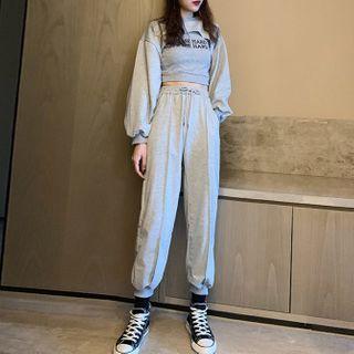 Set: Cropped Lettering Sweatshirt + Sweatpants