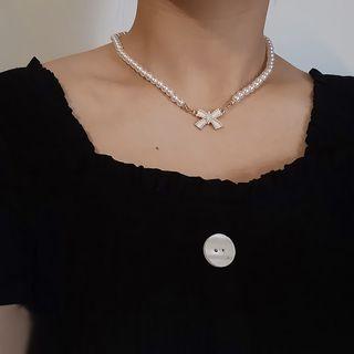 Pearl Bow Necklace Pearl Bow - One Size