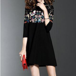 Lace Panel Butterfly Embroidered 3/4 Sleeve Dress