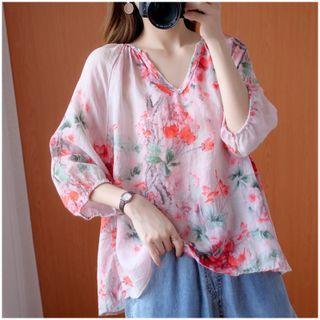 3/4-sleeeve Floral Print Blouse Red Floral - White - One Size