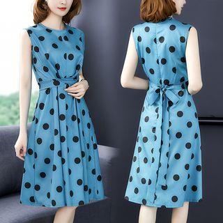 Sleeveless Midi Dotted Dress