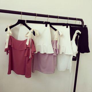 Set: Ruffled Cold Shoulder Short-sleeve Top + A-line Skirt
