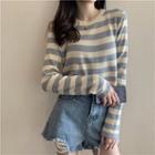 Long-sleeve Round Neck Stripe Knit Crop Top