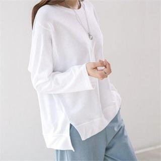 Slit-side Dip-back Long Sleeve T-shirt