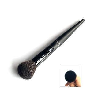 Blush Brush M16 - As Shown In Figure - One Size