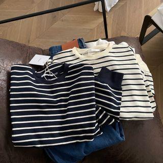 Crew Neck Striped Sweatshirt