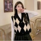 Long-sleeve Top / Single-breasted Argyle Sweater Vest