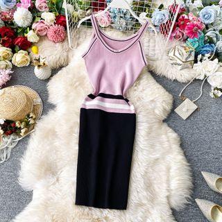 Color-block Sleeveless Knit Dress