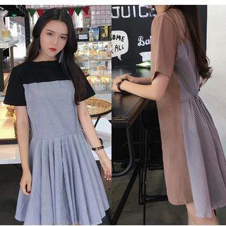 Short-sleeve Heart Embroidery Striped Panel A-line Dress
