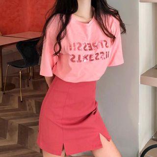 Set: Elbow-sleeve Letter T-shirt + Mini Fitted Skirt