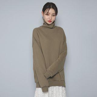Turtle-neck Oversized Sweatshirt
